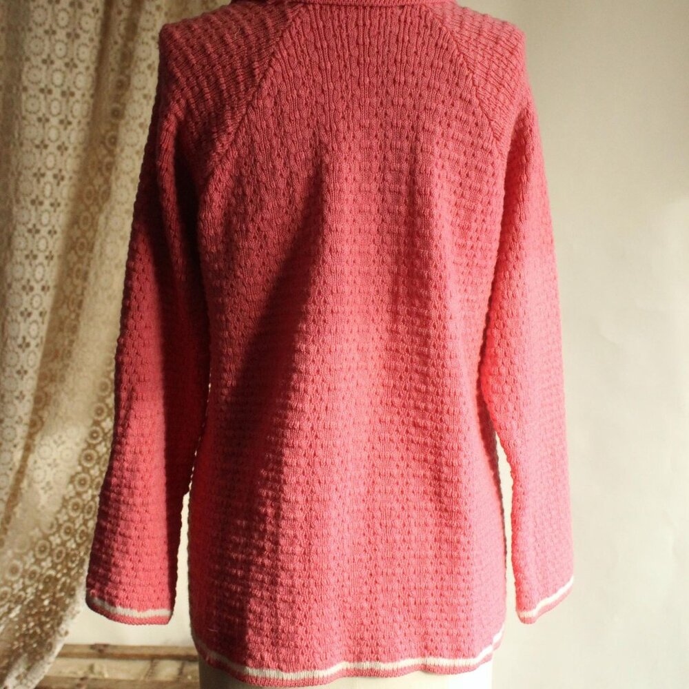 Vintage 1950s 1960s Sweater, Handknit Pink Cardigan with Collar - Picture 12 of 12